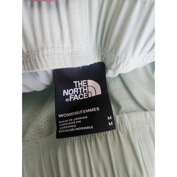 North Face womens shorts sz M, lot of two. Pink and Green. Hiking gorpcore - Picture 16 of 16